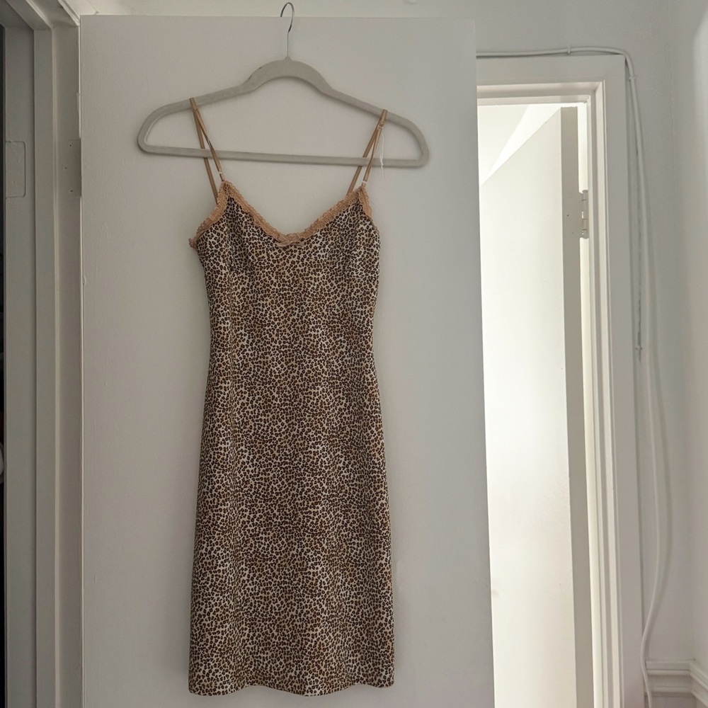 FOREVER 21 CHEETAH PRINT CAMI DRESS